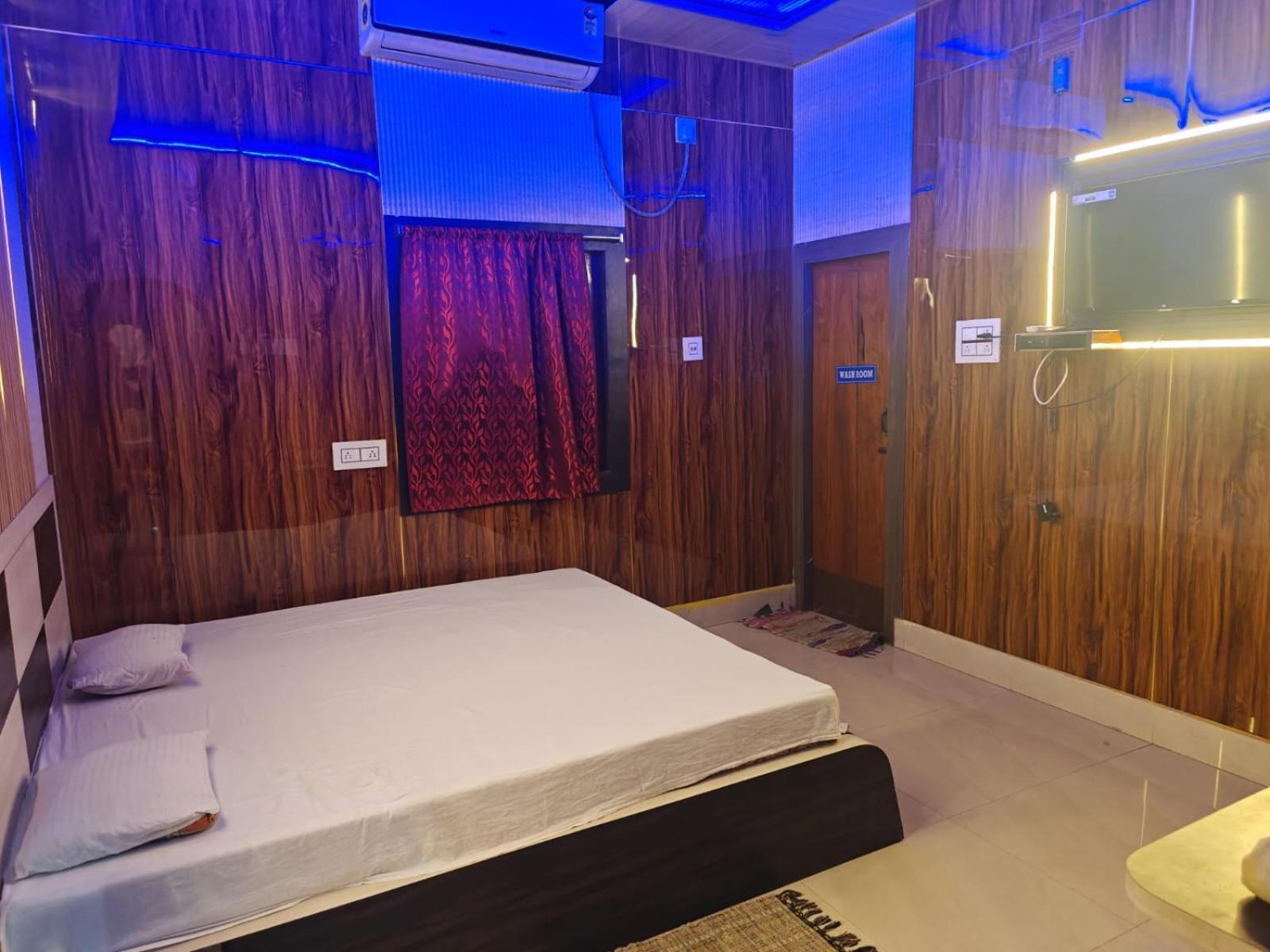 Similipal Resort Bangriposi Luaran gambar